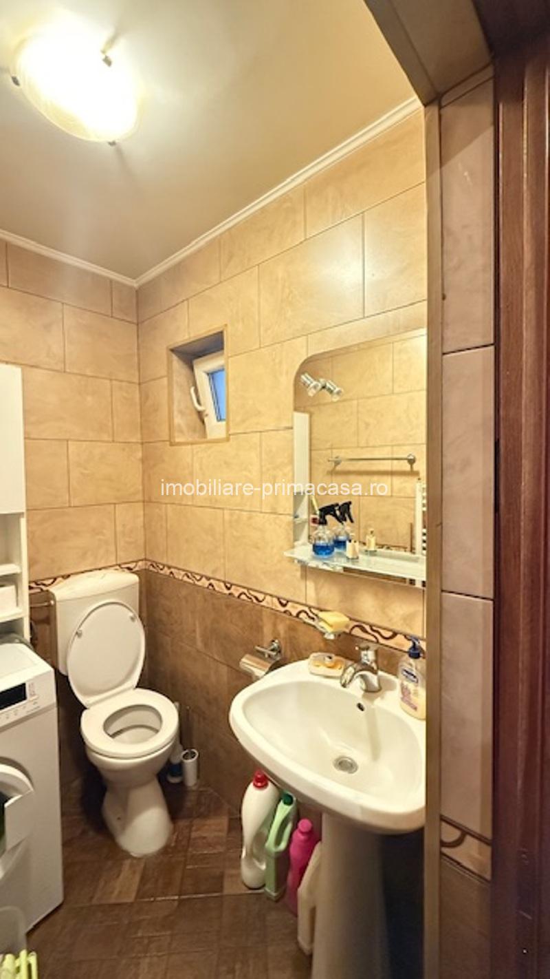 VILA D+P+M 300mp construiti cu teren de 450mp zona Cartier Sasar! - imagine 32