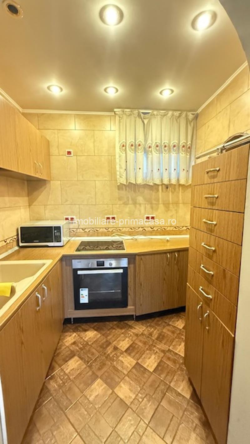 VILA D+P+M 300mp construiti cu teren de 450mp zona Cartier Sasar! - imagine 31