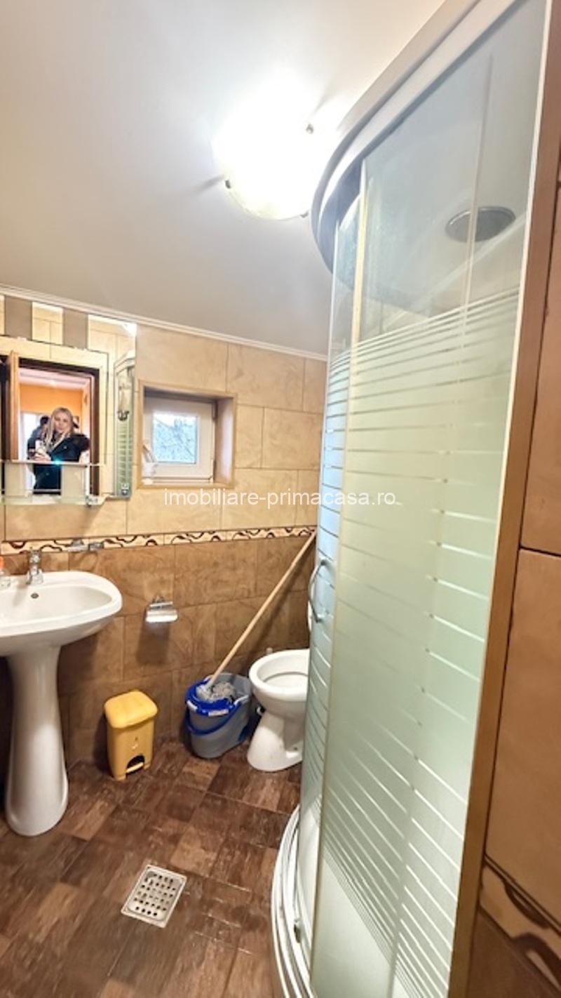 VILA D+P+M 300mp construiti cu teren de 450mp zona Cartier Sasar! - imagine 18