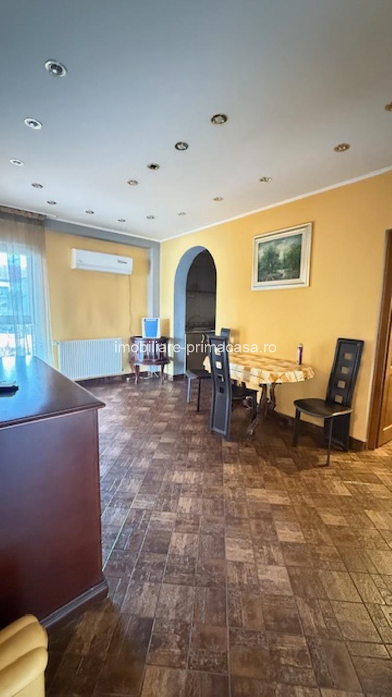 VILA D+P+M 300mp construiti cu teren de 450mp zona Cartier Sasar! - imagine 15