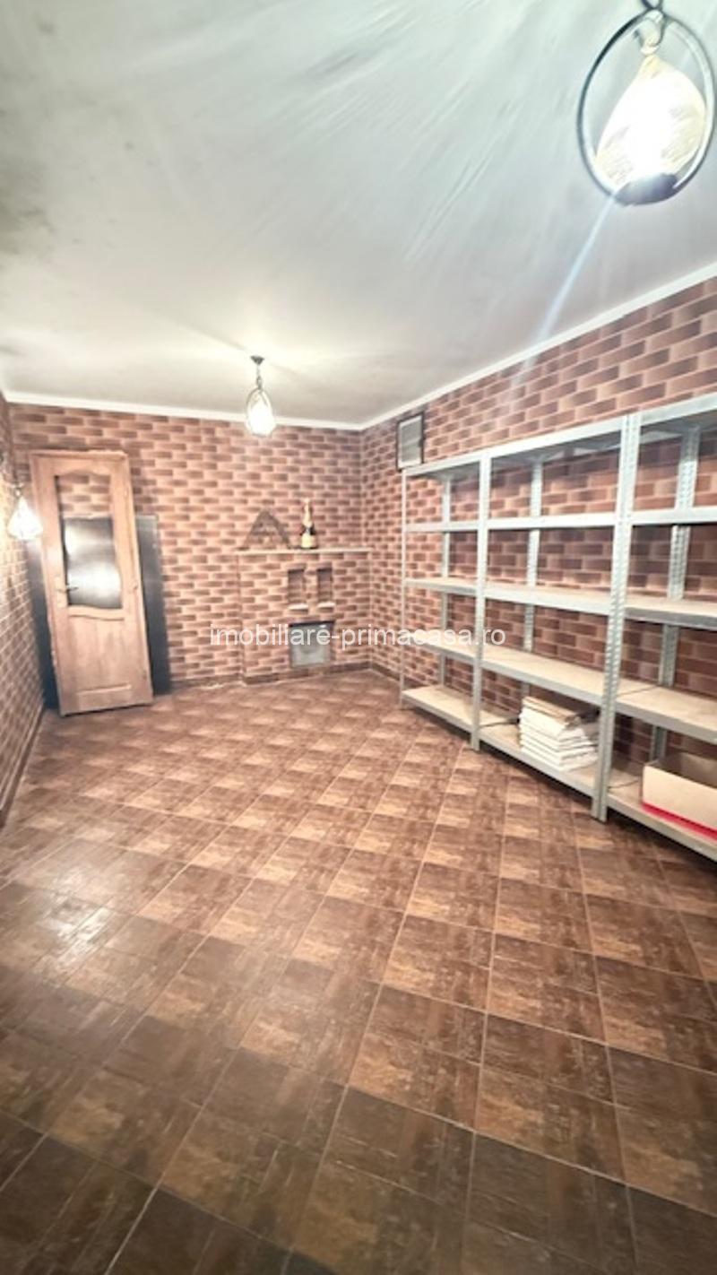 VILA D+P+M 300mp construiti cu teren de 450mp zona Cartier Sasar! - imagine 7