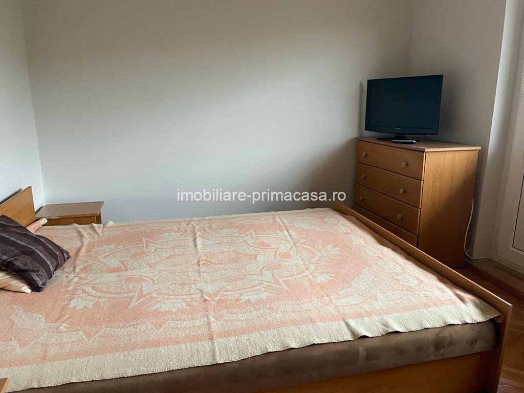 – Zona Caragiale -Apartament 3 camere decomandat, 2 băi, 2 balcoane - imagine 12