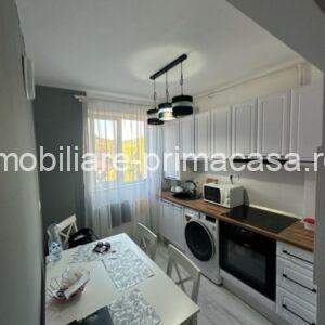 BABES 2 camere semidecomandat finisat si mobilat!