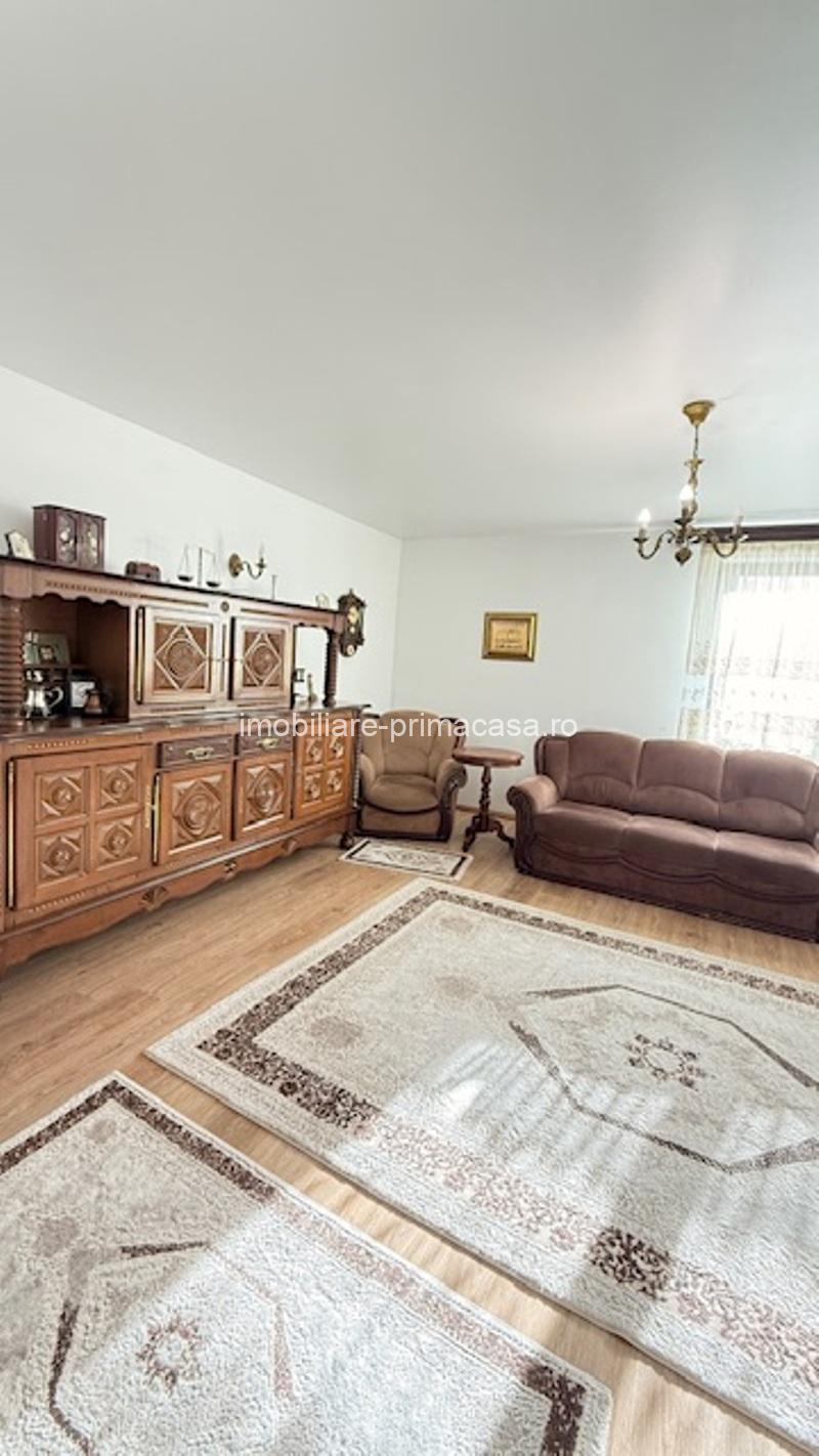 ZONA PRONTO- Casă P+E 200 mp, 2 garaje, teren 723mp! - imagine 23