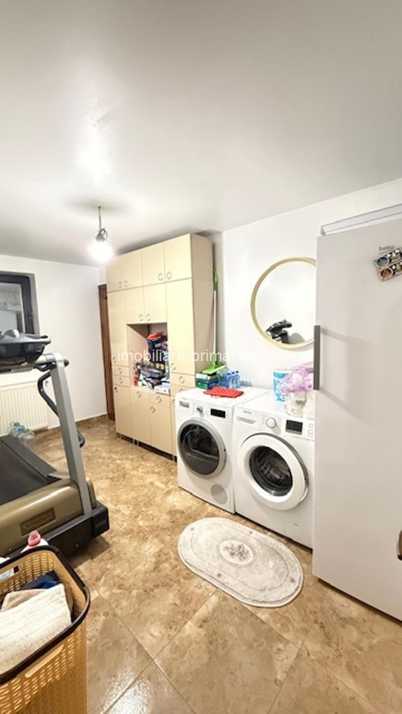 ZONA PRONTO- Casă P+E 200 mp, 2 garaje, teren 723mp! - imagine 18