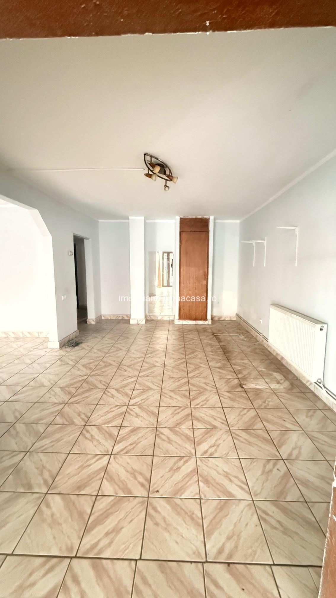 SPATIU COMERCIAL cu iesire la strada , aprox. 100mp ! - imagine 19