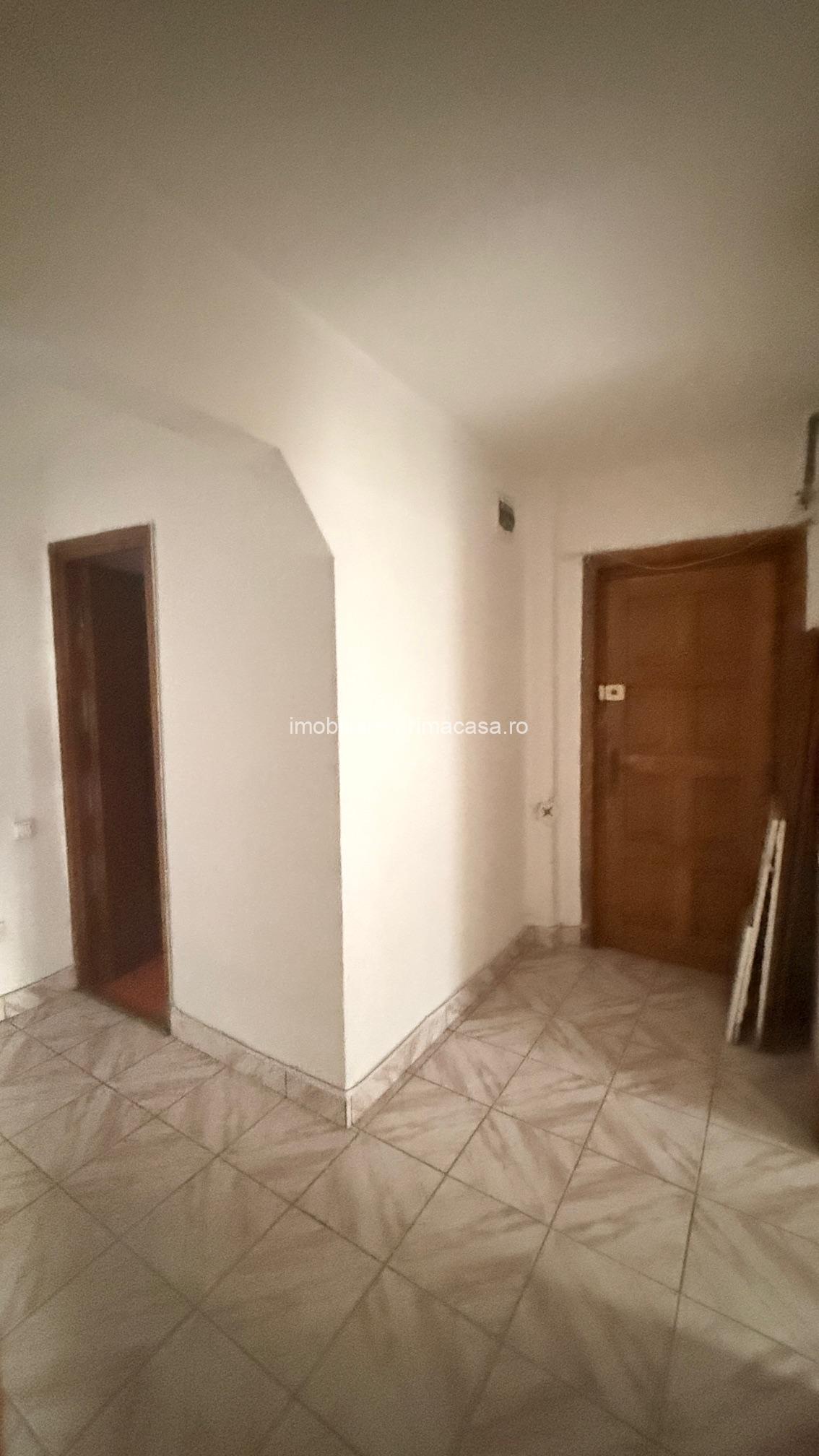 SPATIU COMERCIAL cu iesire la strada , aprox. 100mp ! - imagine 15