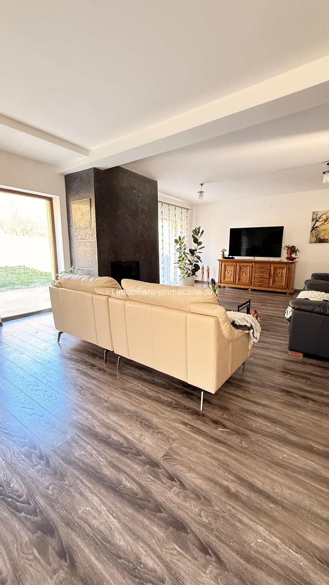 Duplex elegant, spațios – 370 mp | teren 12 ari | Baia Mare – zona Griviței! - imagine 27