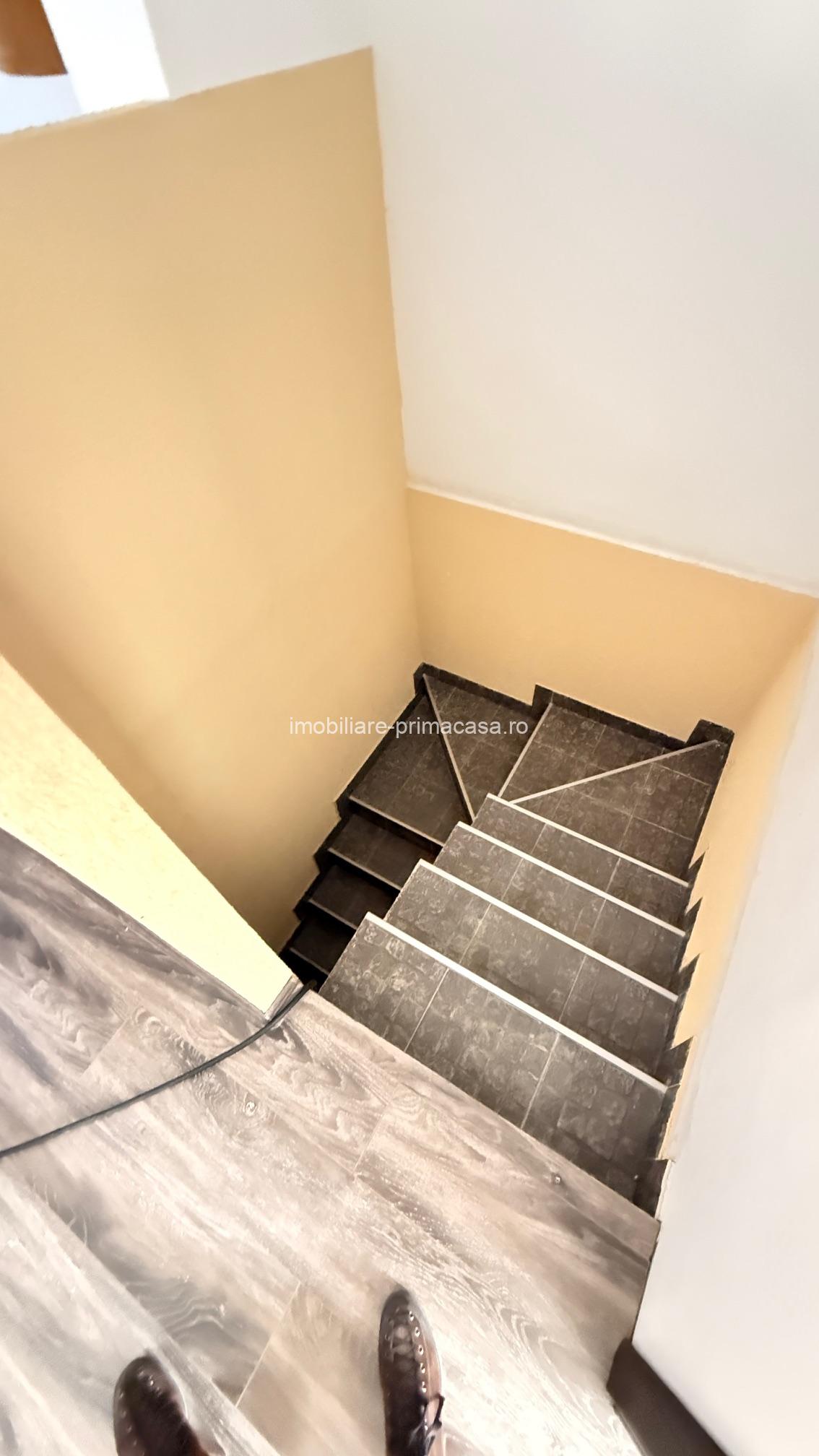 Duplex elegant, spațios – 370 mp | teren 12 ari | Baia Mare – zona Griviței! - imagine 24