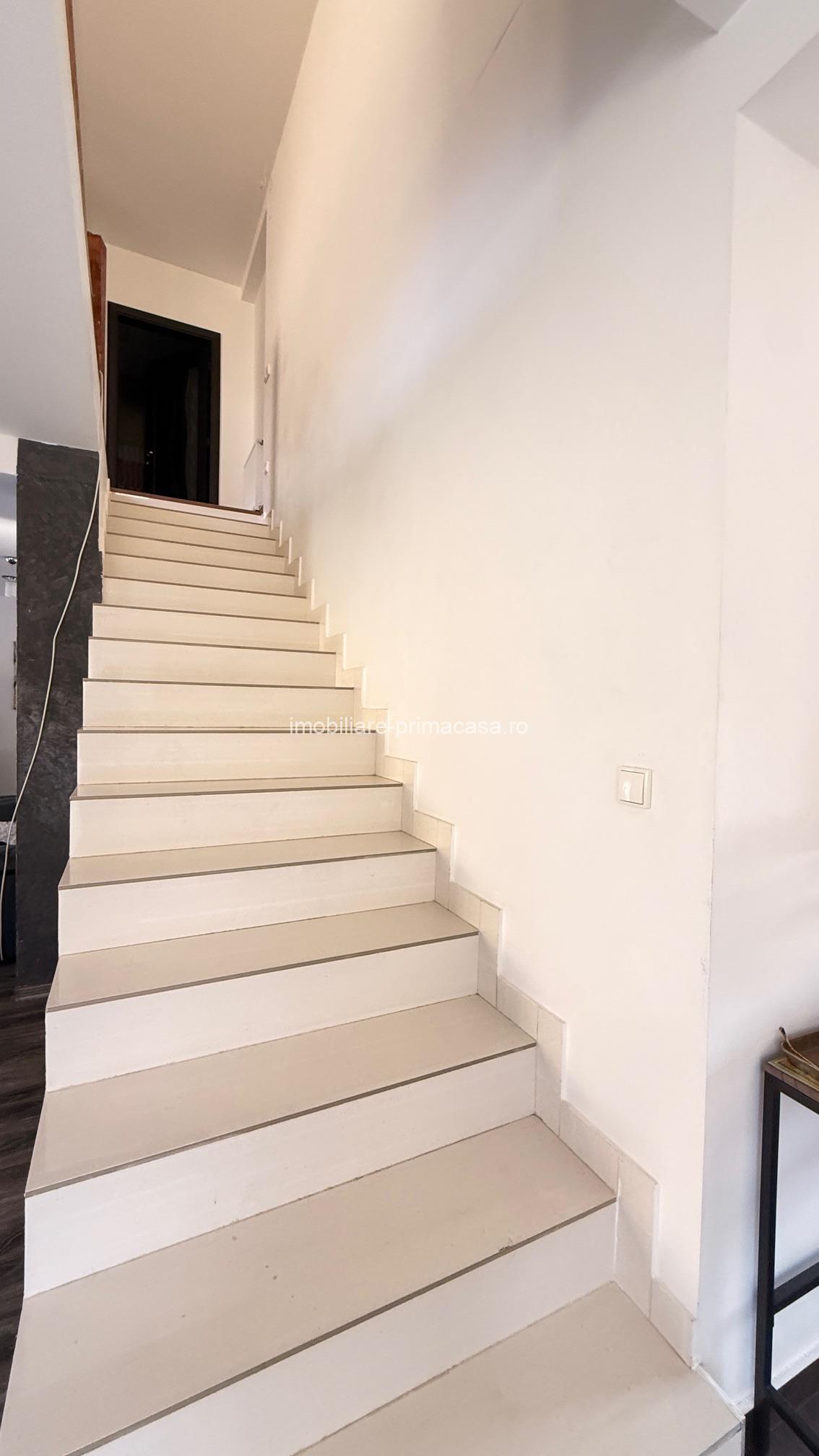 Duplex elegant, spațios – 370 mp | teren 12 ari | Baia Mare – zona Griviței! - imagine 22