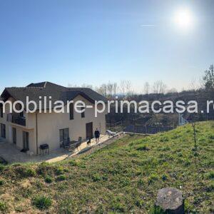 Duplex elegant, spațios – 370 mp | teren 12 ari | Baia Mare – zona Griviței!