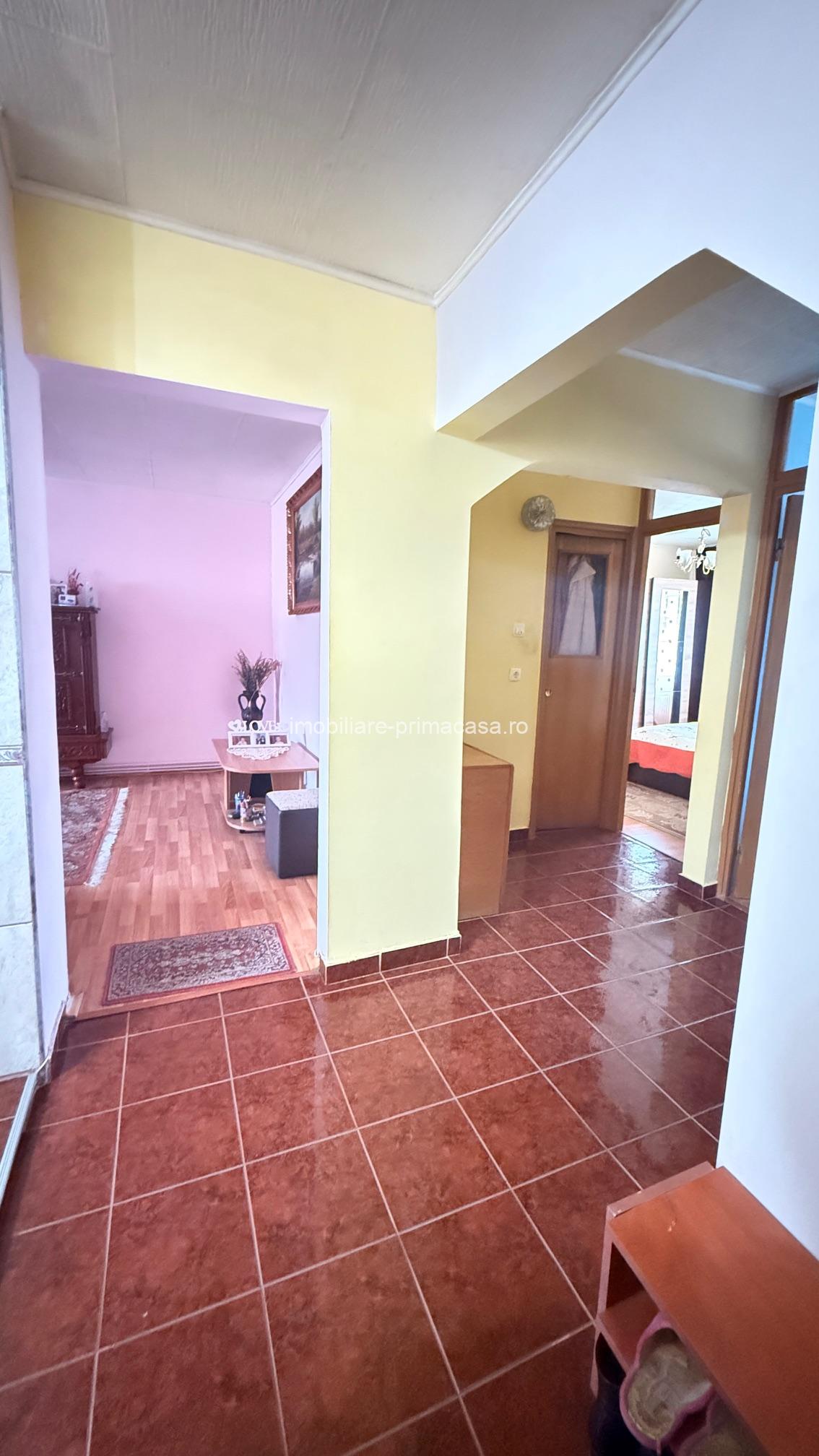 Str. Serelor (Parcul Central) Apartament cu 4 camere, decomandat, ultracentral ! - imagine 14