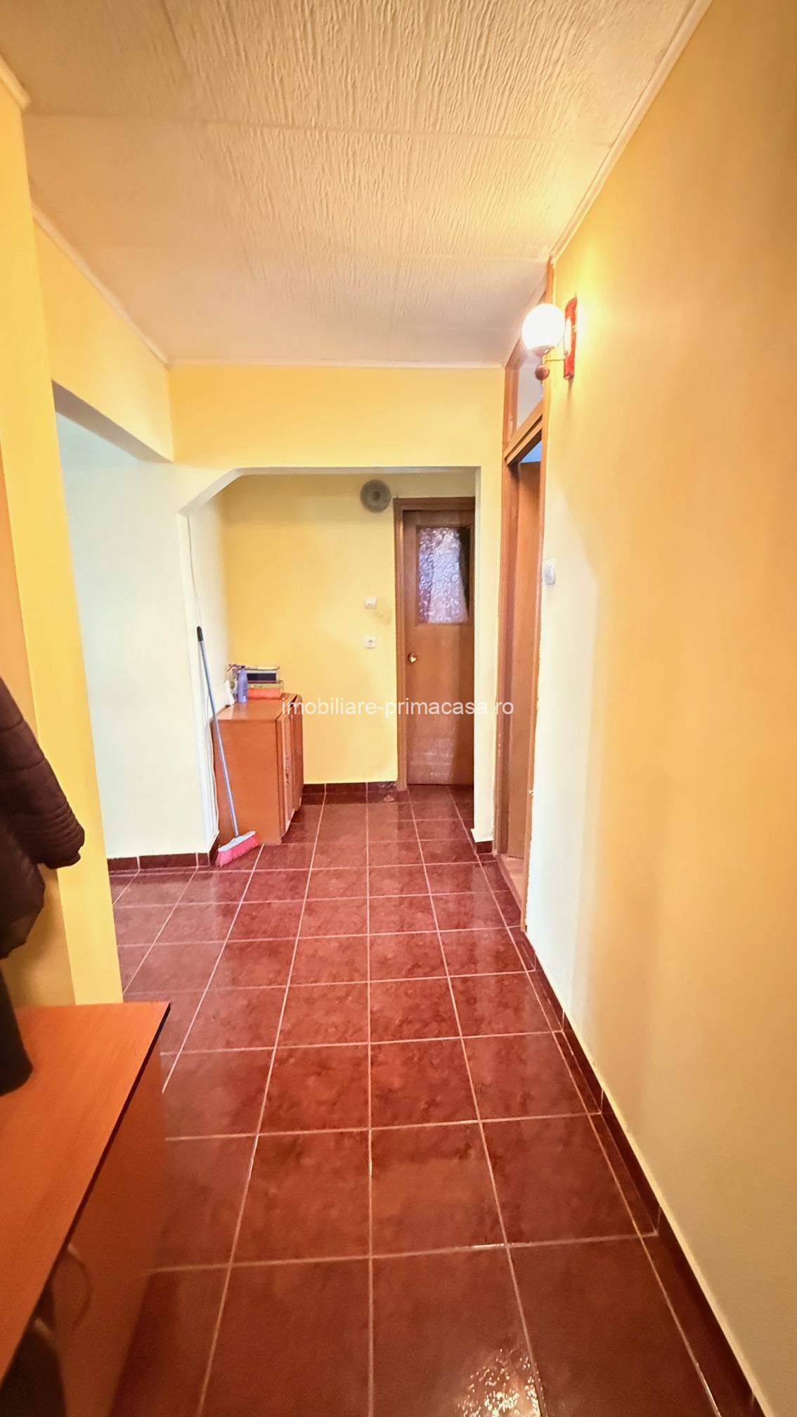 Str. Serelor (Parcul Central) Apartament cu 4 camere, decomandat, ultracentral ! - imagine 4