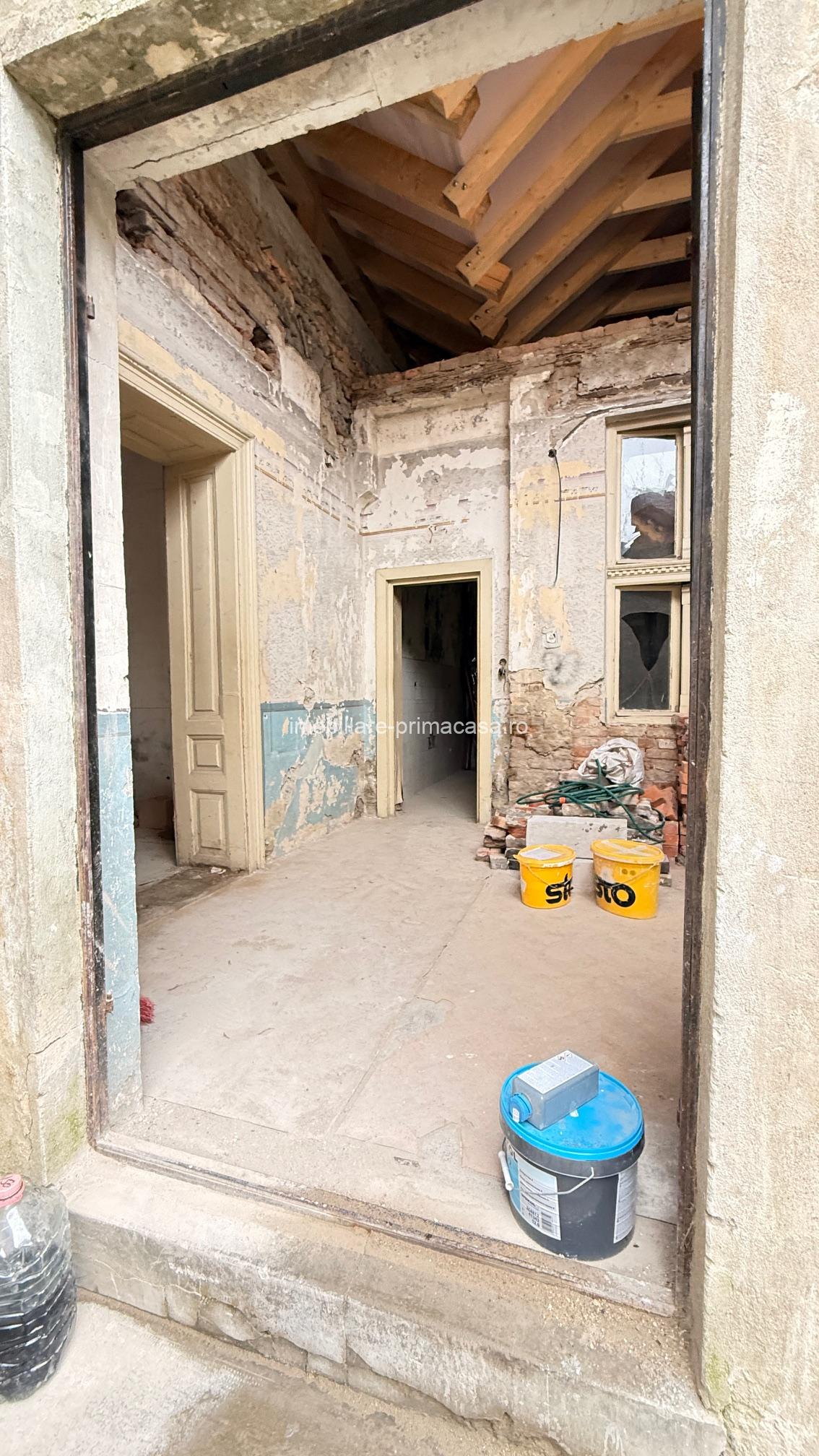 CLADIRE ISTORICA(1895), 150 mp Centrul Vechi Baia Mare! - imagine 9