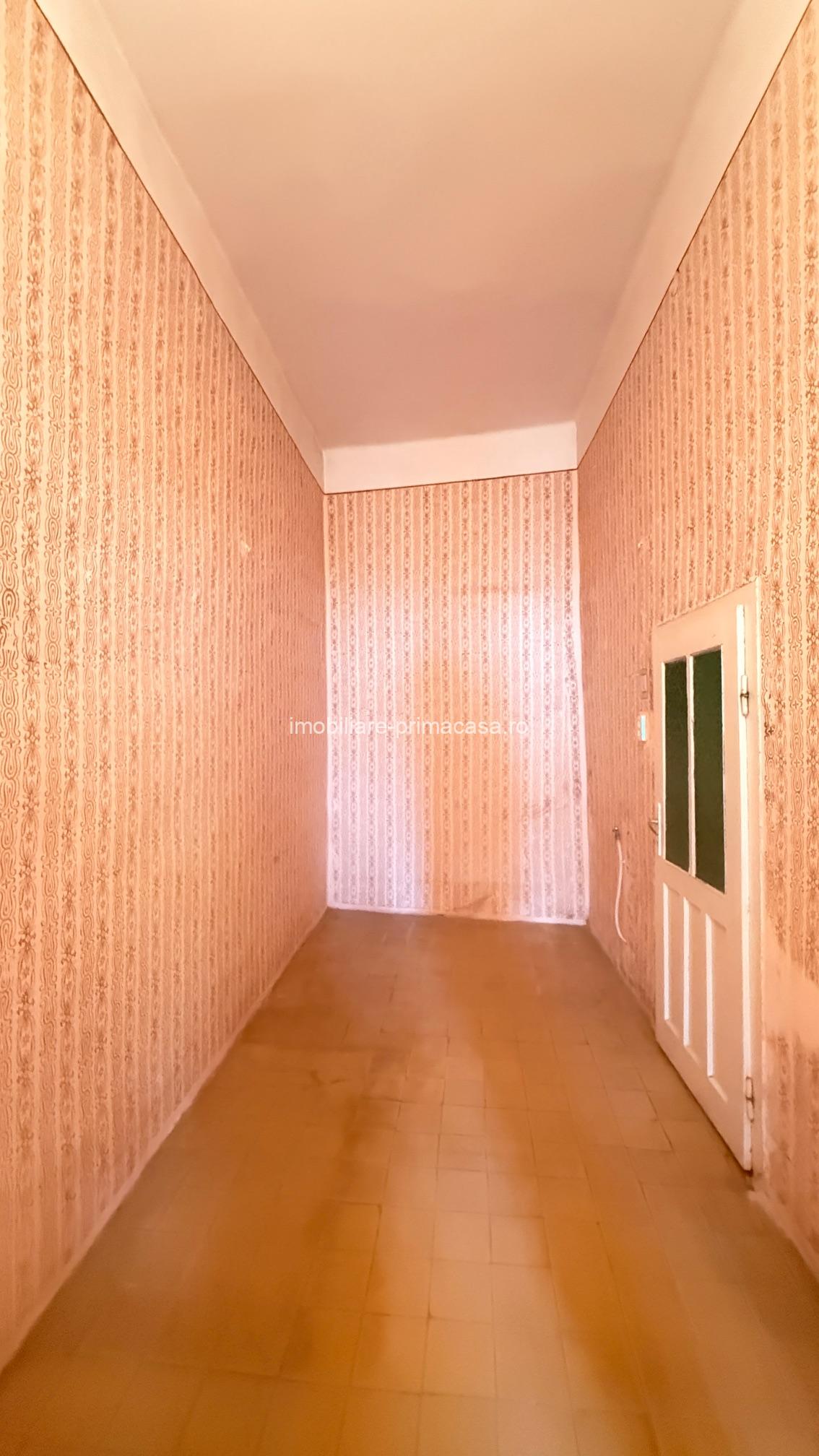 ULTRACENTRAL Baia Sprie , casa langa Primarie - doar 21.000euro! - imagine 13