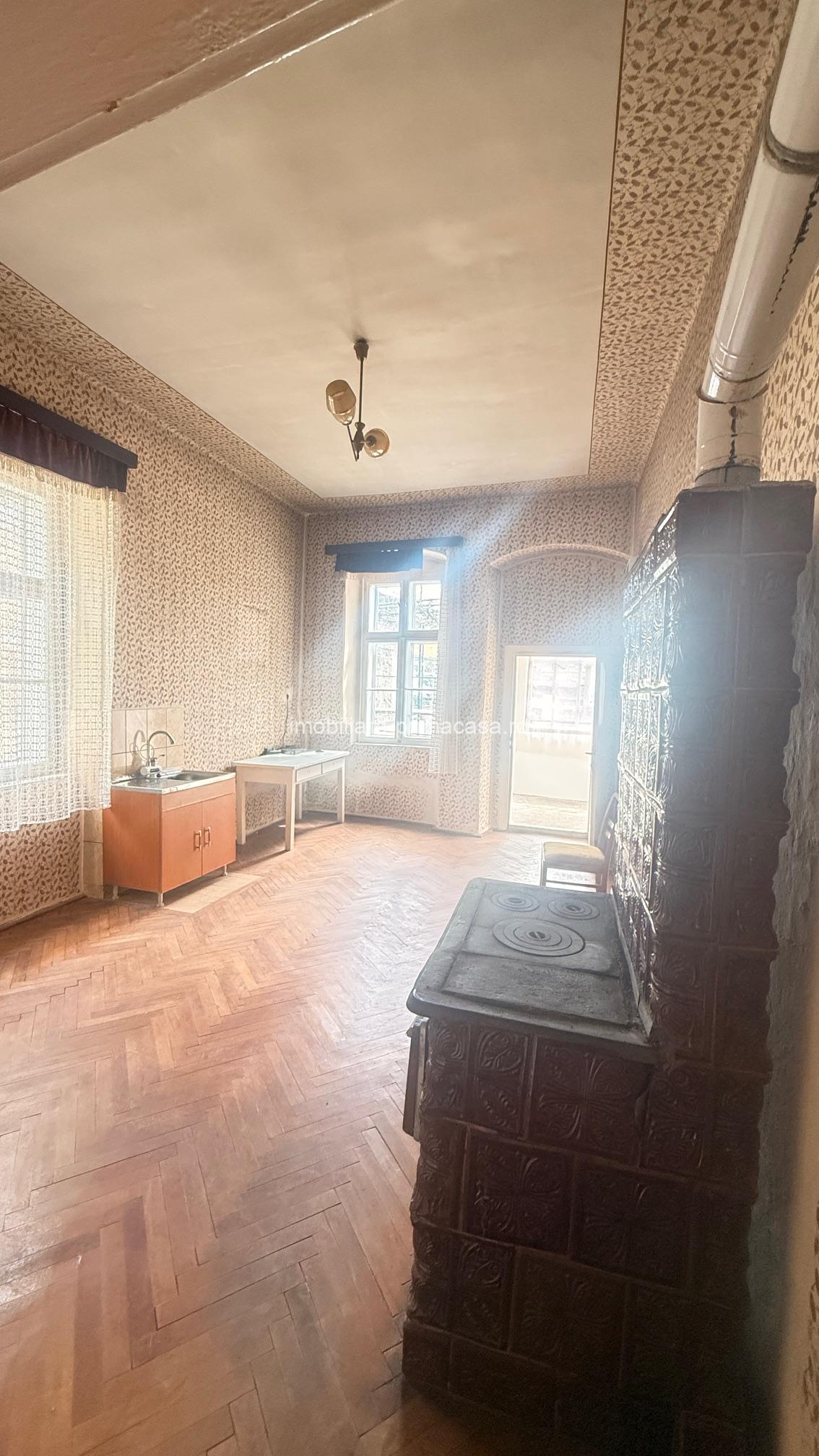 ULTRACENTRAL Baia Sprie , casa langa Primarie - doar 21.000euro! - imagine 11