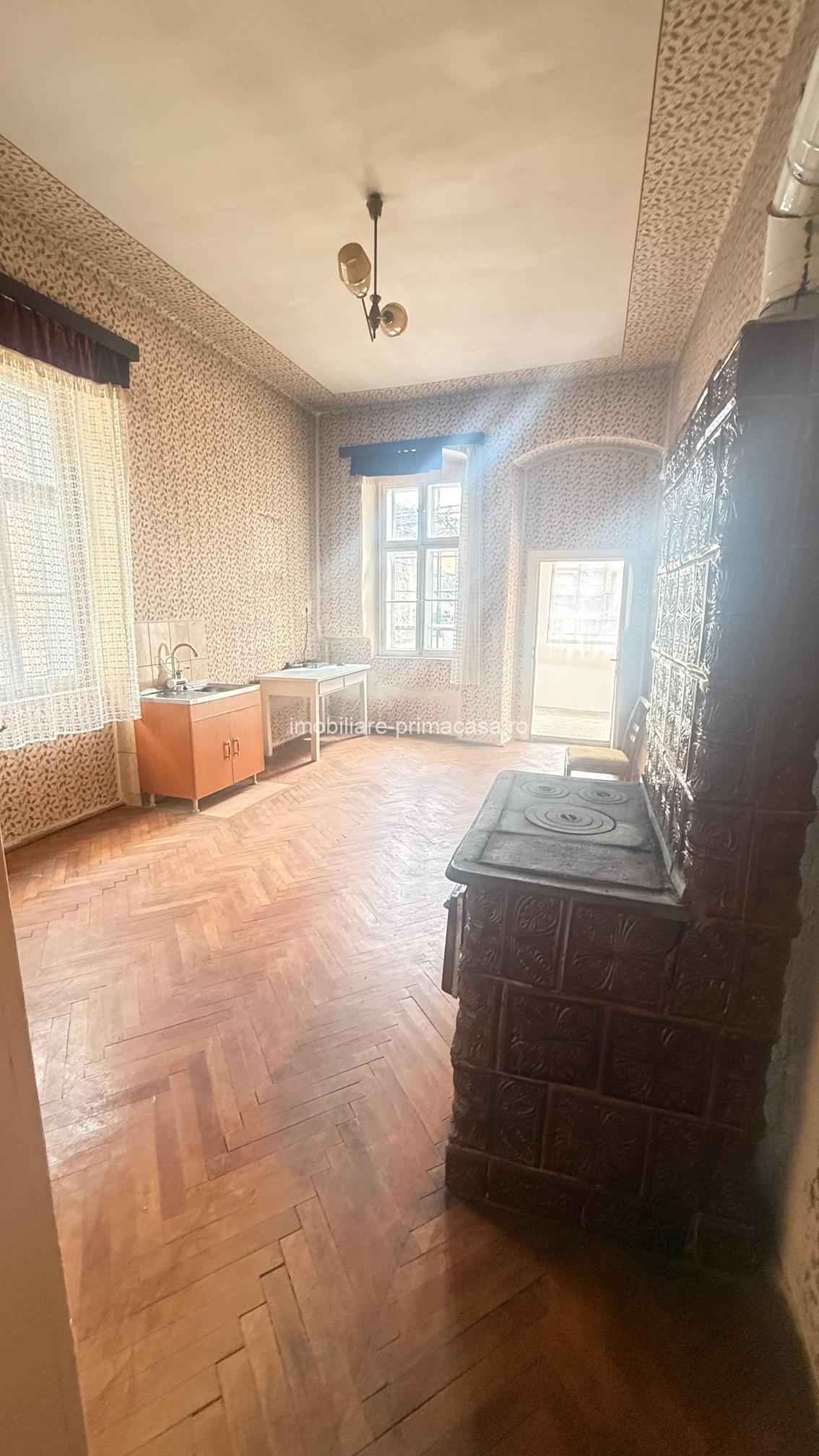 ULTRACENTRAL Baia Sprie , casa langa Primarie - doar 21.000euro! - imagine 10