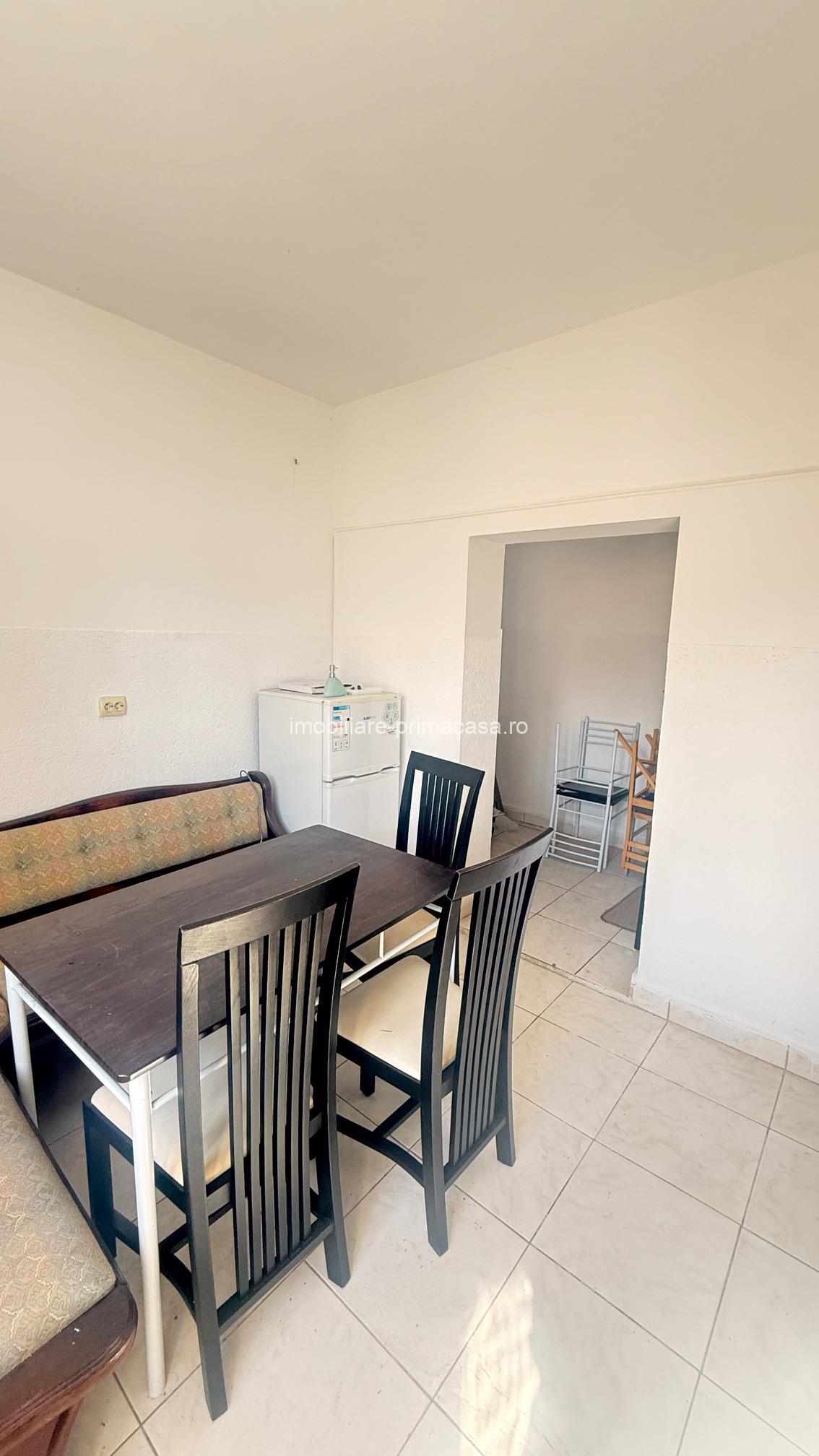 Zona Parcul Regina Maria! Apartament 3 camere la vilă, parter, beci si garaj, curte privata! - imagine 8