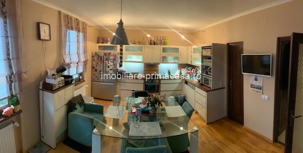 ZONA TBC , DUPLEX D+P+E din an 2007 , 950mp si 10ari teren! - imagine 15