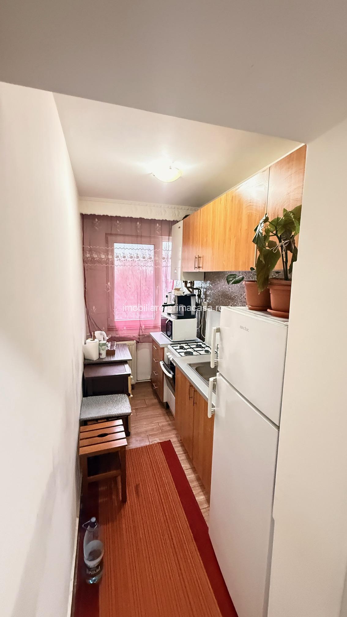 ZONA AUTOGARA apartament 2 camere mobilat si utilat ! - imagine 13