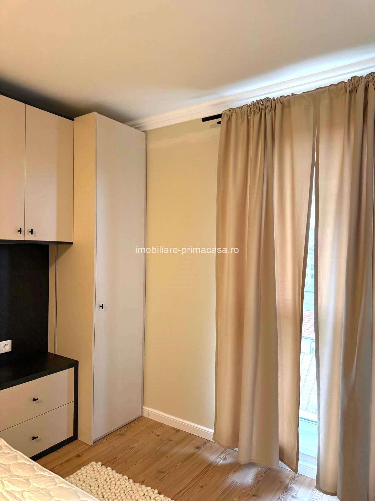 BLOC NOU, 2 camere super LUX , mobilat si utilat, parcare ext.! - imagine 14