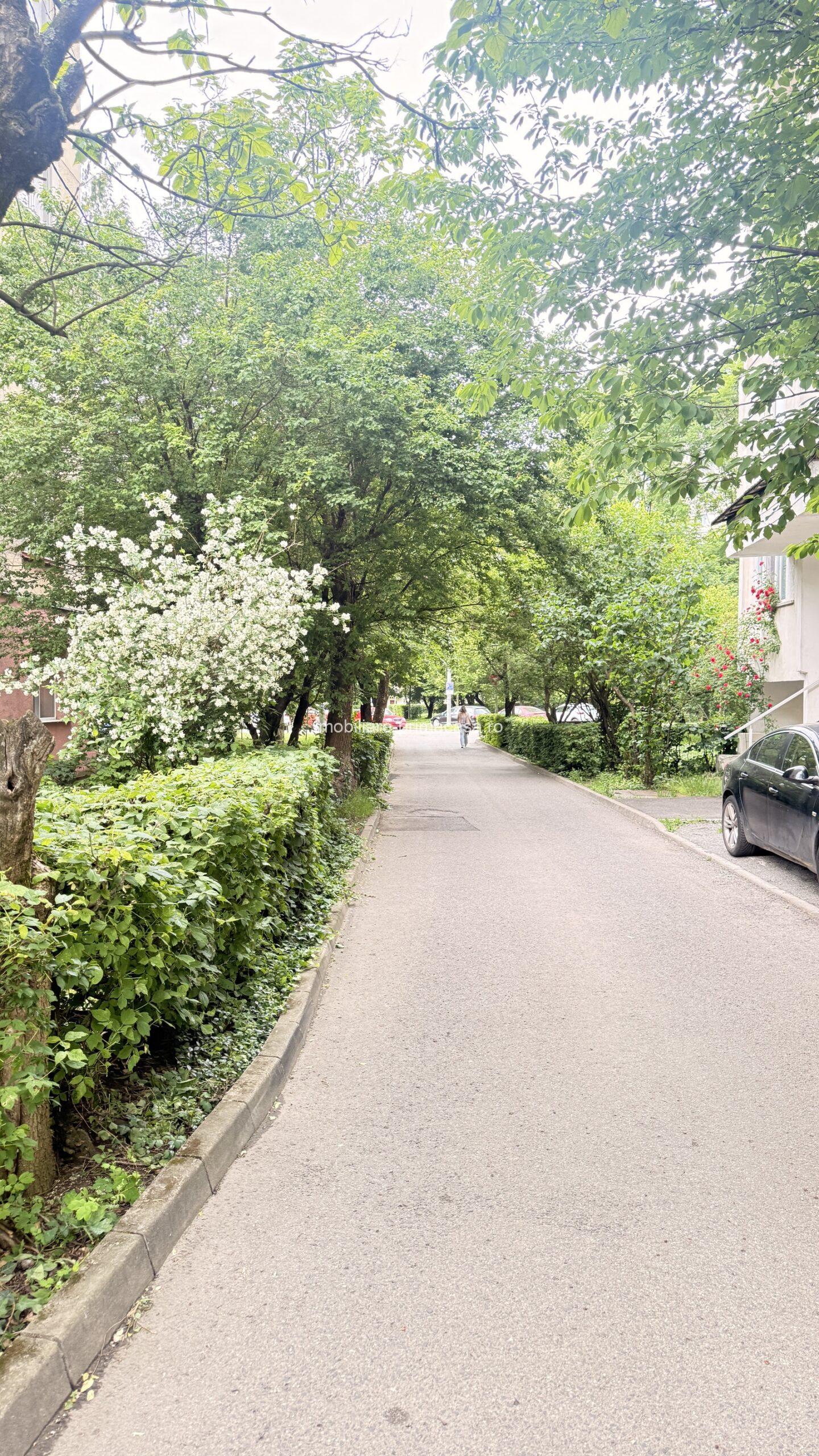 Zona Centrală, str. Caragiale | 2 băi | 2 balcoane ETAJ2 - imagine 3