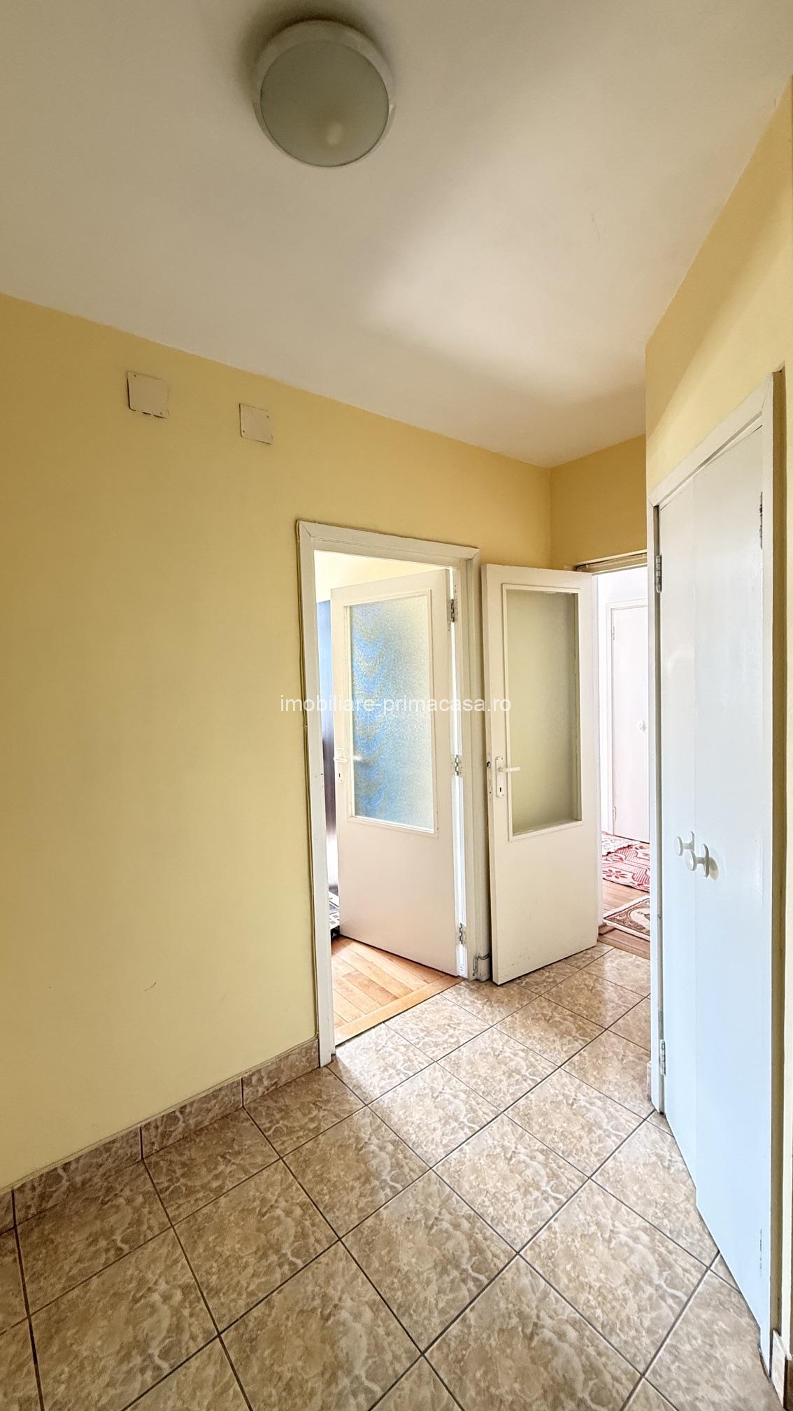 HORTENSIEI apartament 1camera spatios (58mp) etaj2! - imagine 5