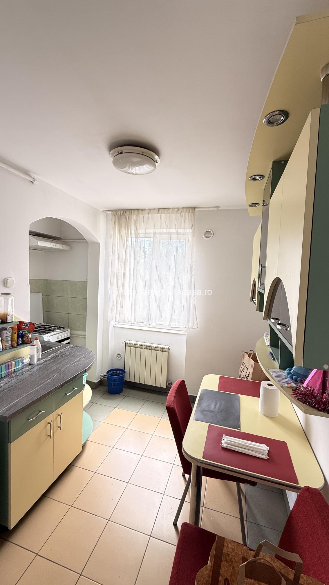 CARAGIALE apartament 4 camere, 70 mp, 105.000 €