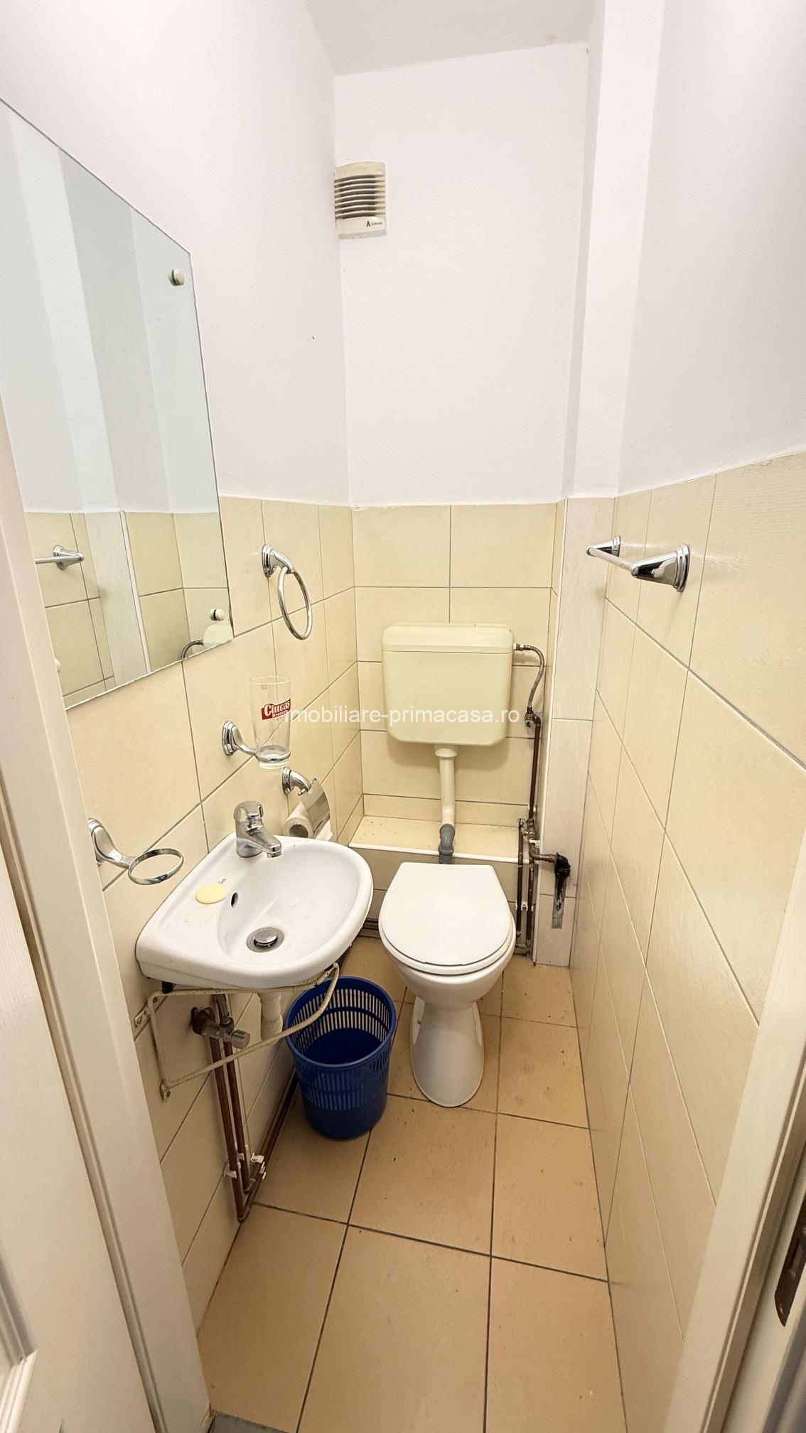 CARAGIALE apartament 4 camere, 70 mp, 105.000 € - imagine 14
