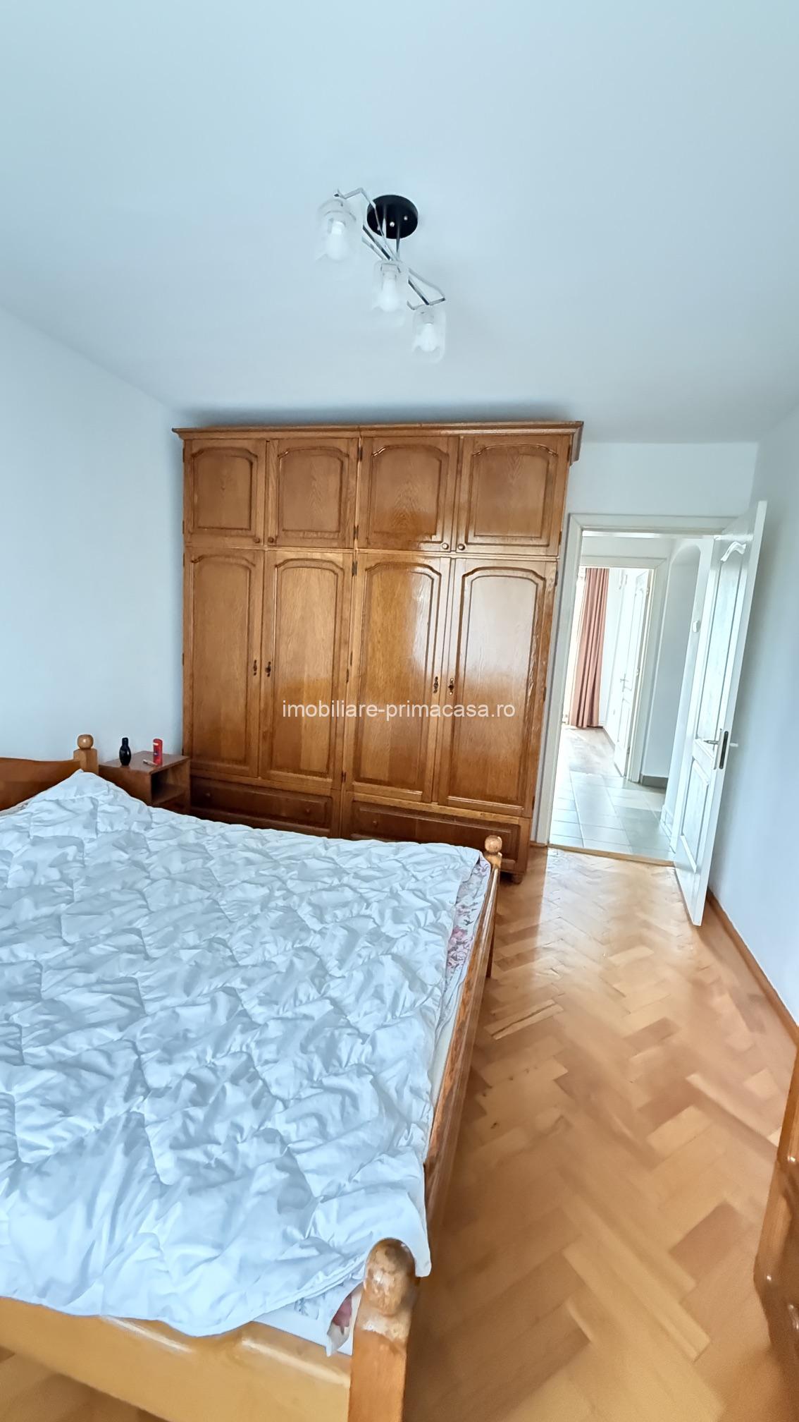 CARAGIALE apartament 4 camere, 70 mp, 105.000 € - imagine 7