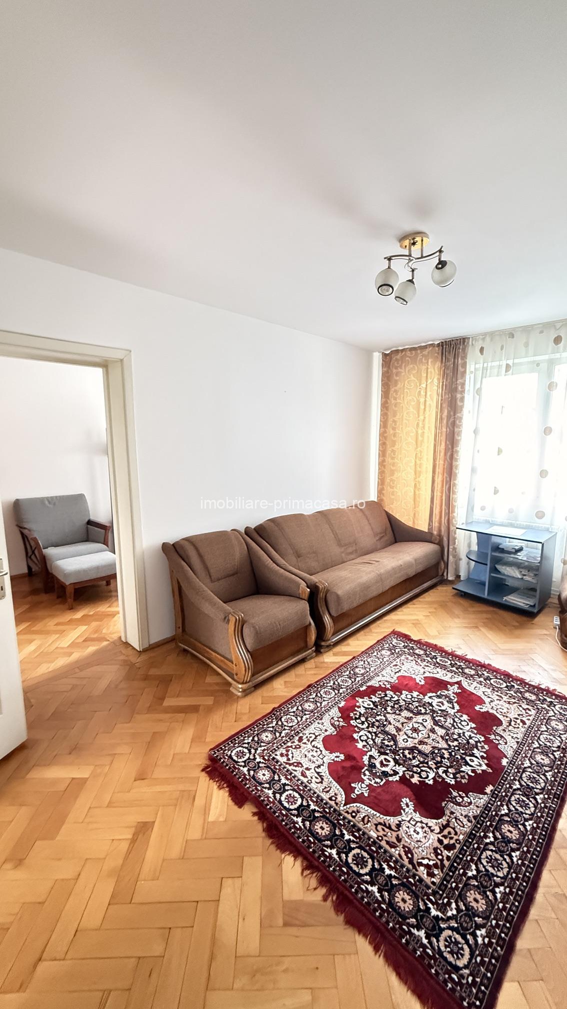 CARAGIALE apartament 4 camere, 70 mp, 105.000 € - imagine 3
