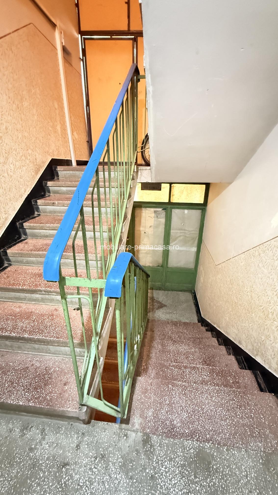 CARAGIALE apartament 4 camere, 70 mp, 105.000 € - imagine 21