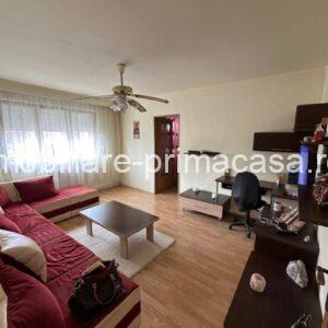 OITUZ 2 camere etaj 4 mobilat si utilat!