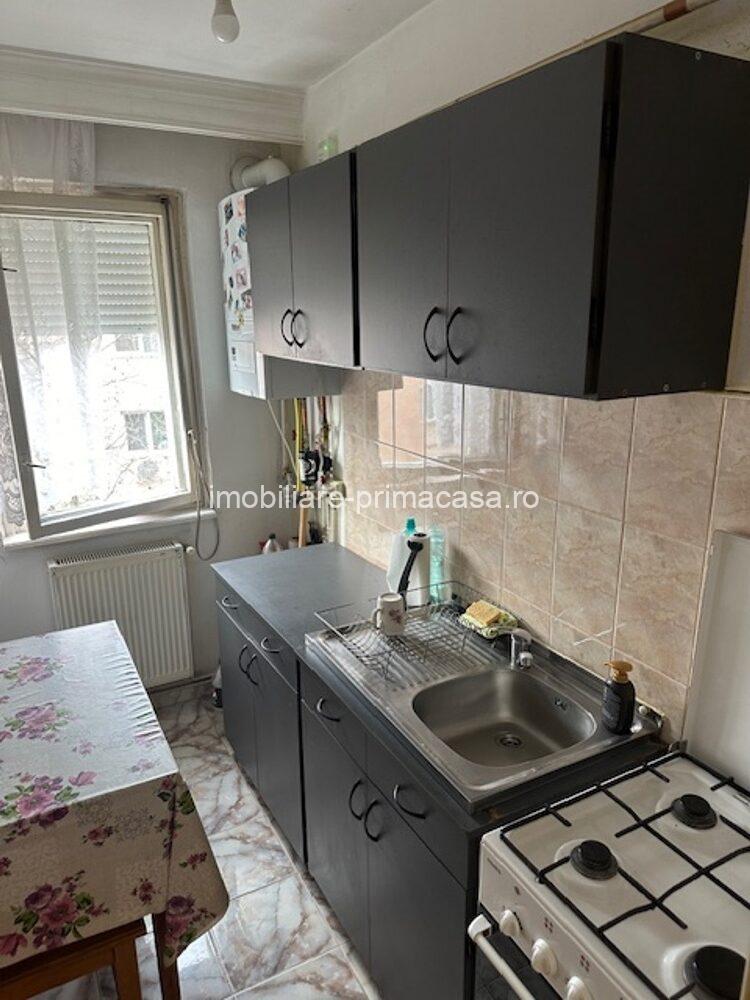 OITUZ 2 camere etaj 4 mobilat si utilat! - imagine 8