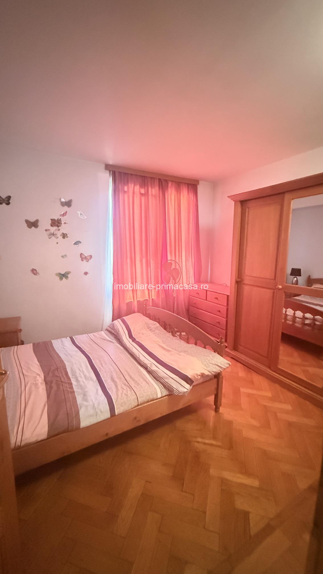 Apartament semidecomandat, Centru – Strada Revoluției, etaj 1, mobilat! - imagine 15