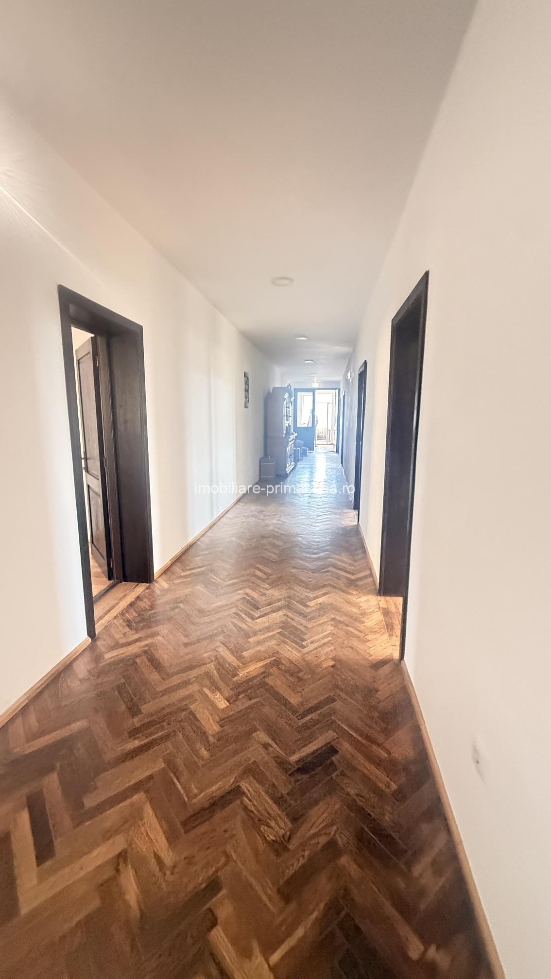 CLADIRE birouri etaj 1 cu acces parter, zona Value Center! - imagine 14