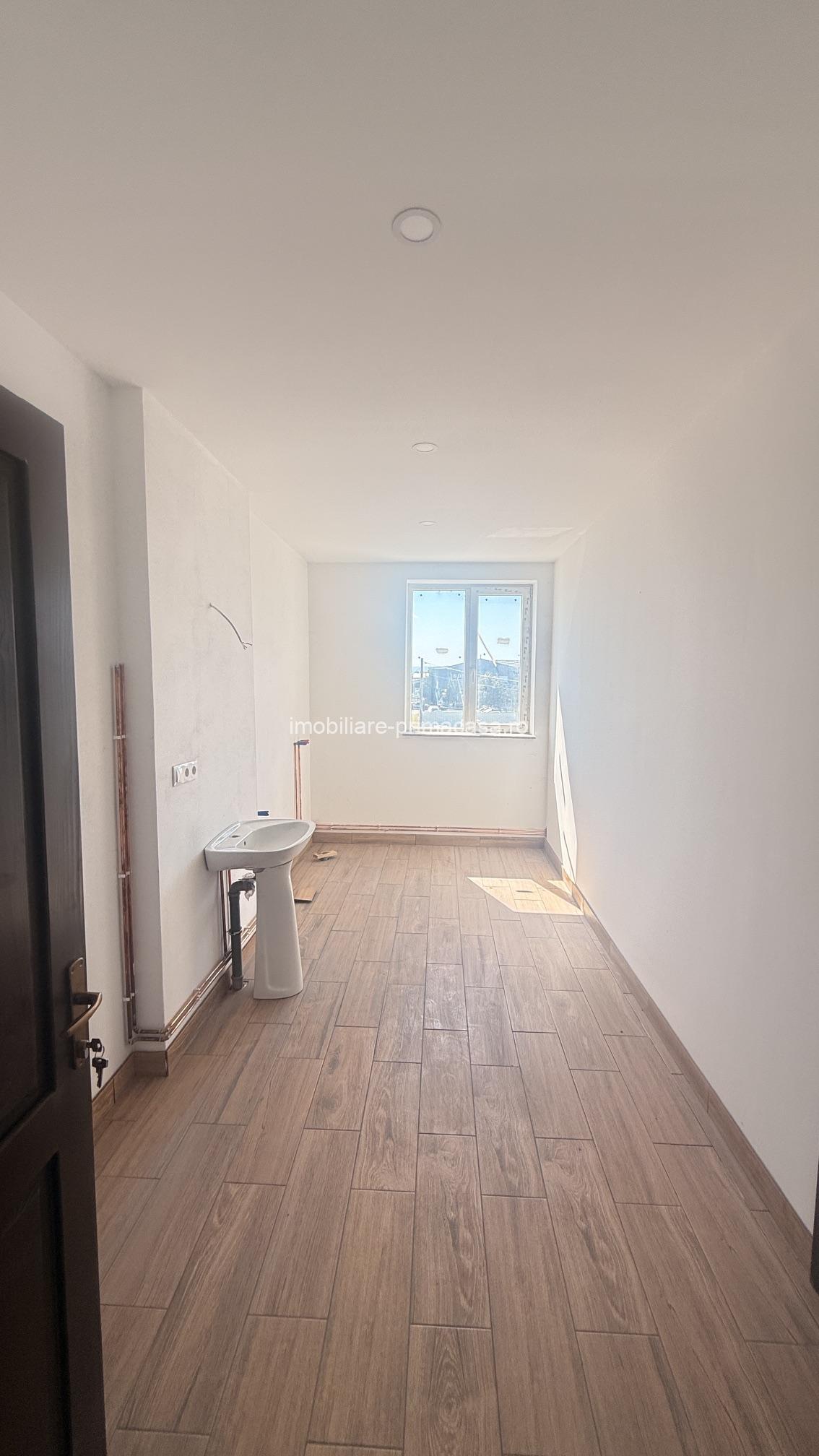 CLADIRE birouri etaj 1 cu acces parter, zona Value Center! - imagine 12