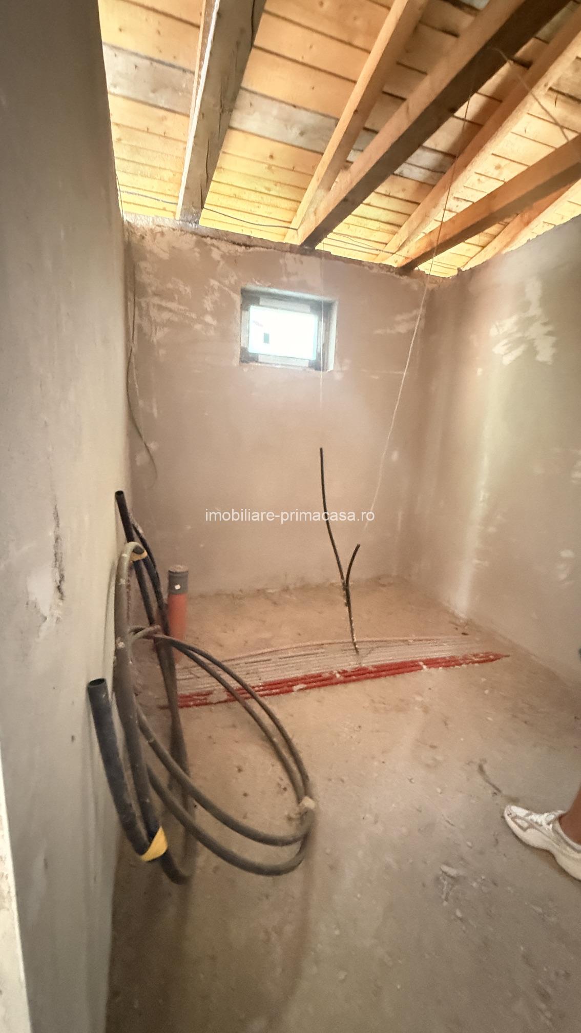 ZONA CASTEL TRANSILVANIA -str. VRANCEI -casa parter la rosu cu teren 1678mp - imagine 10