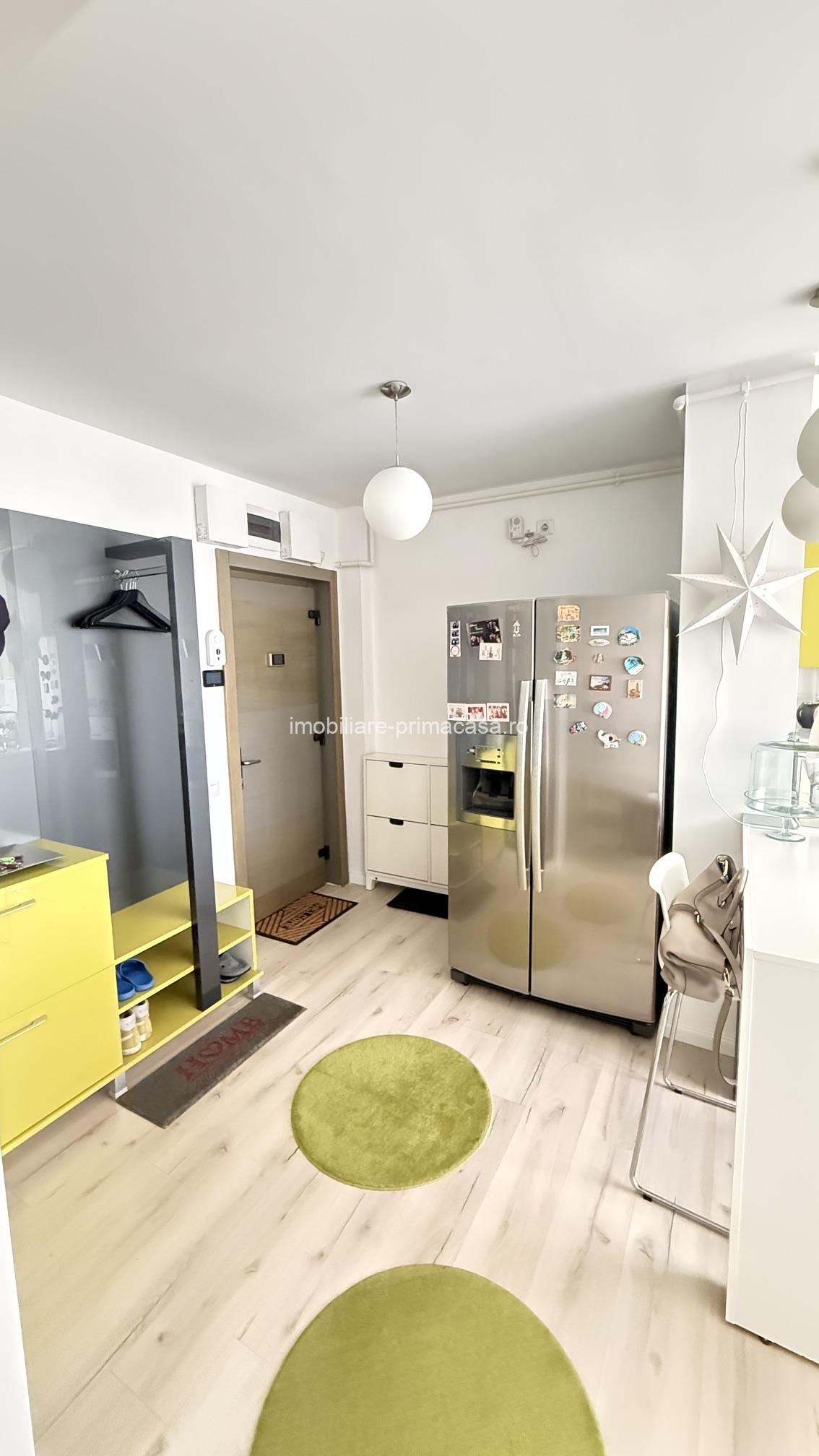 Bulevardul Unirii, vedere spre Parcul Mara-Apartament cu 3 camere de închiriat!