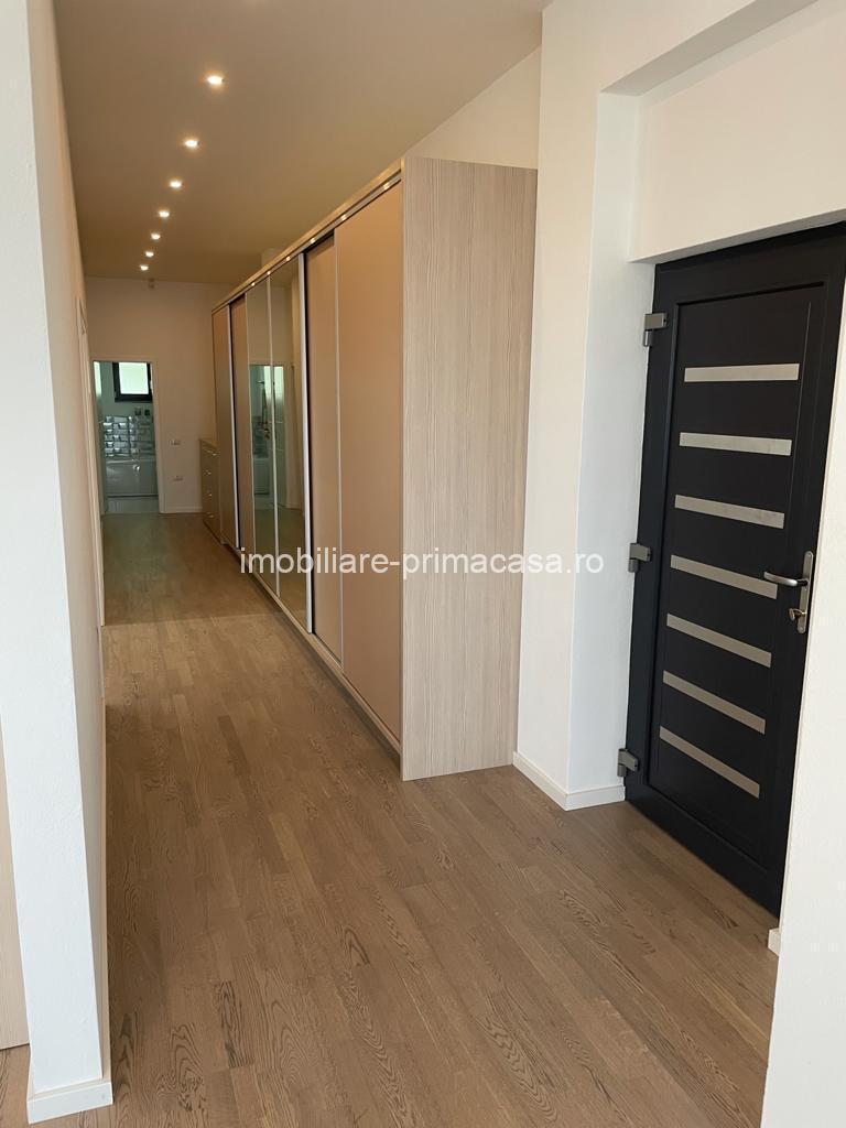 ZONA PARC apartament in VILA cu 3 camere ultrafinisat,panorama super! - imagine 9