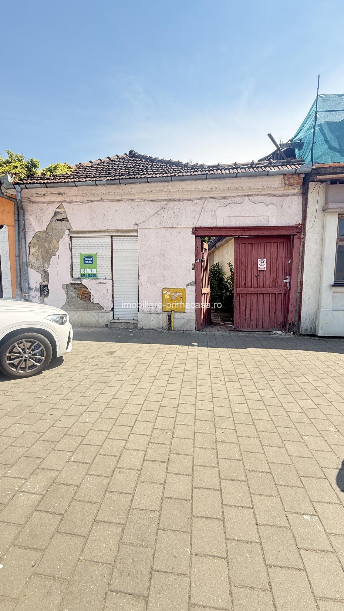 Casă Centrul Vechi Istoric Baia Mare – teren 385 mp!