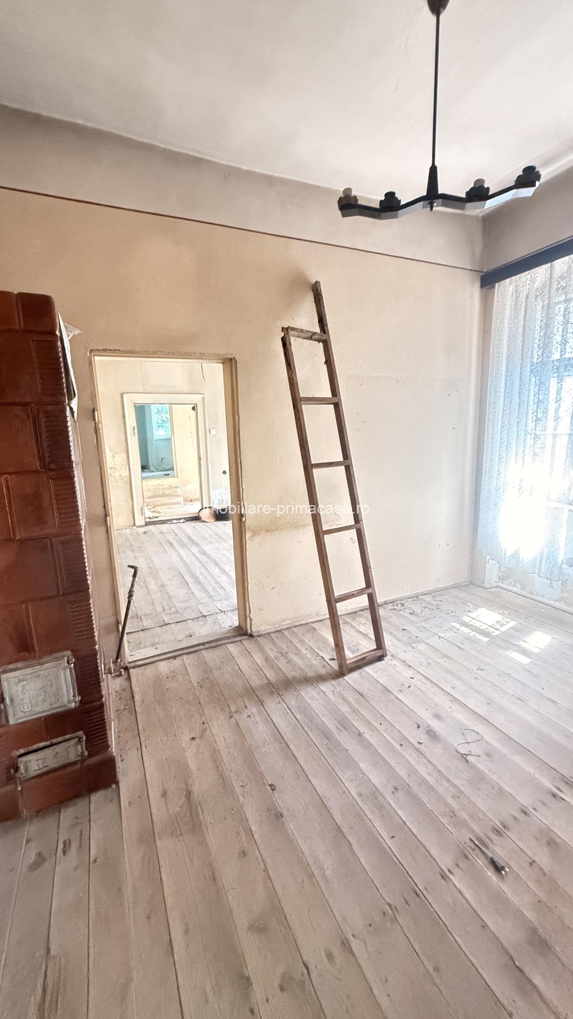 Casă Centrul Vechi Istoric Baia Mare – teren 385 mp! - imagine 2