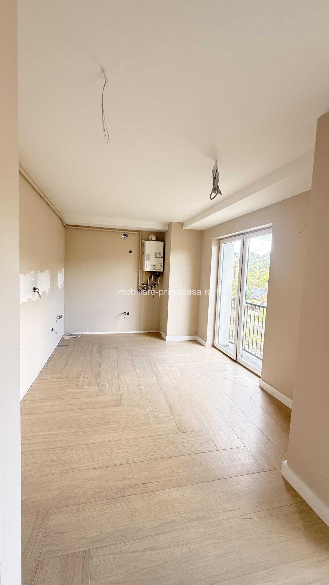 CENTRU VECHI- bloc nou, 3camere -finisat, lift, panorama! - imagine 9