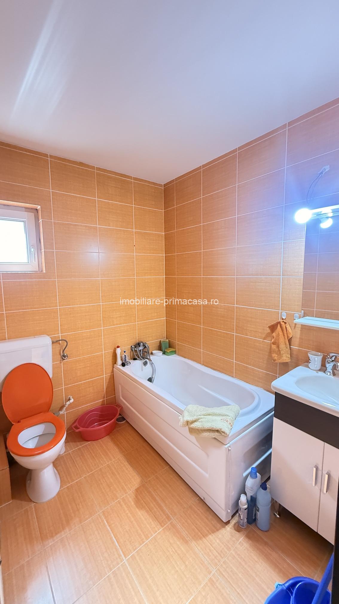 ZONA PRONTO apartament 2 camere decomandate, 60 mp, 2 balcoane - imagine 12