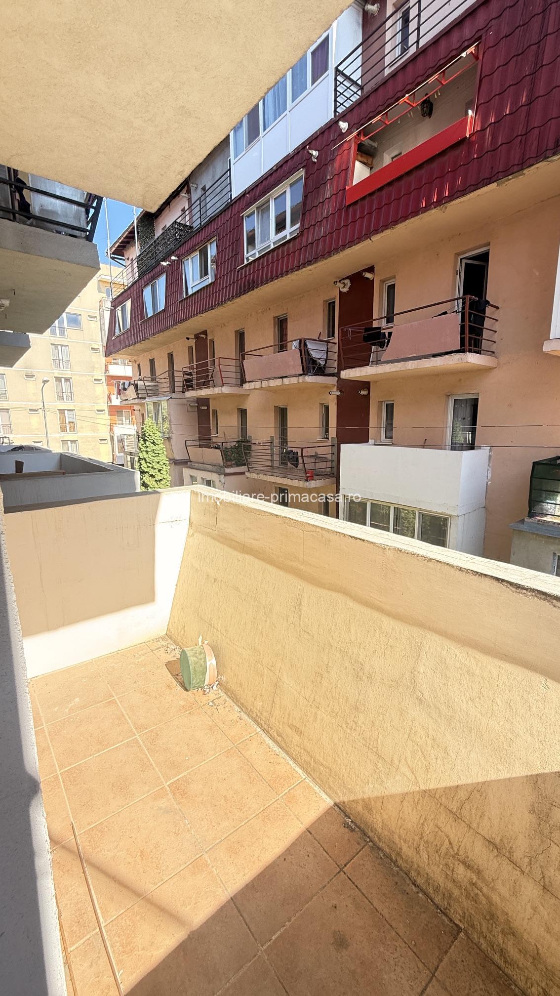 ZONA PRONTO apartament 2 camere decomandate, 60 mp, 2 balcoane - imagine 7