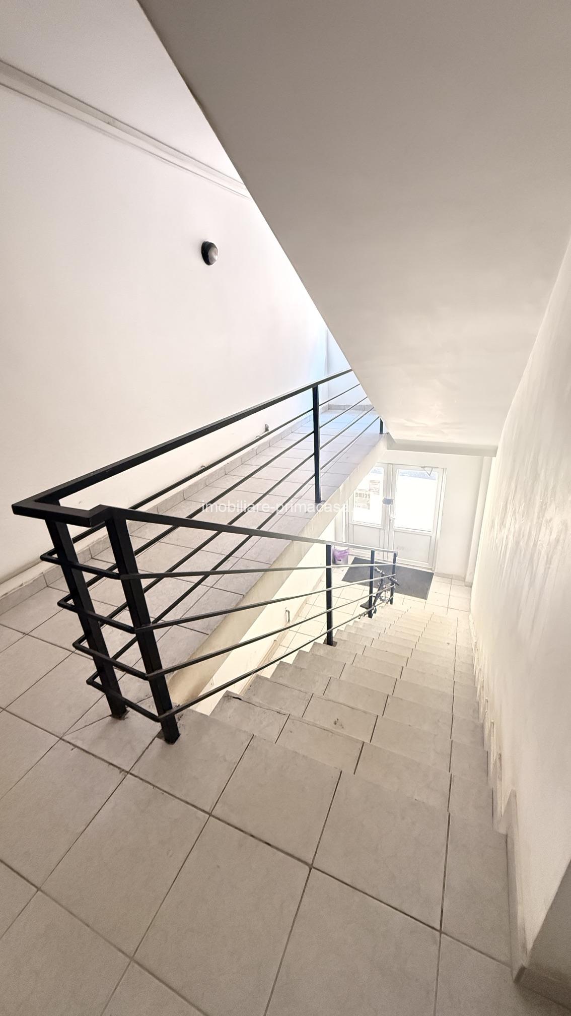 ZONA PRONTO apartament 2 camere decomandate, 60 mp, 2 balcoane - imagine 4